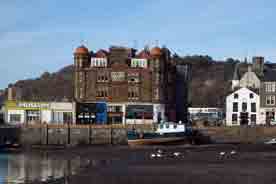 Oban Inn with the Columba Hotel